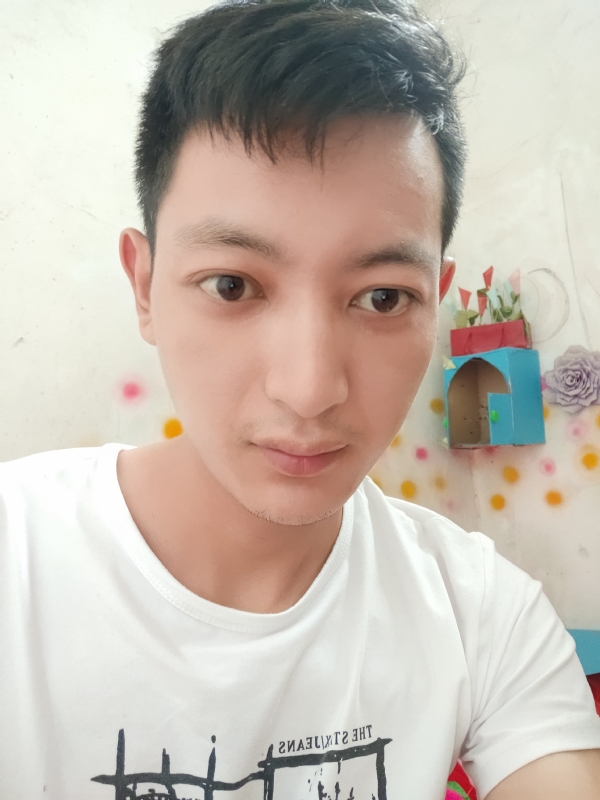 笑对人生的第一张照片--徐州蓝颜知己交友网