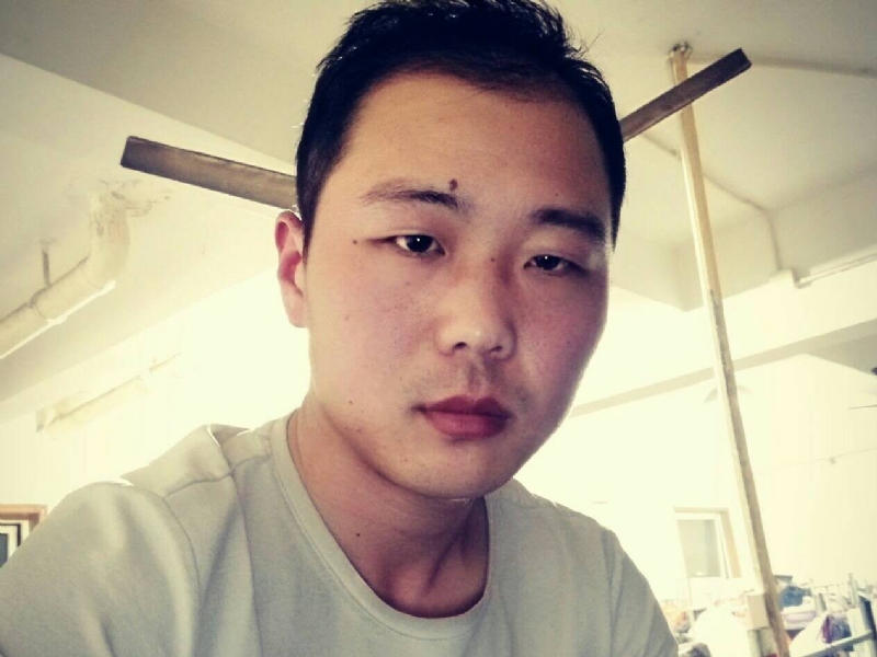 听听那冷雨的第一张照片--徐州蓝颜知己交友网